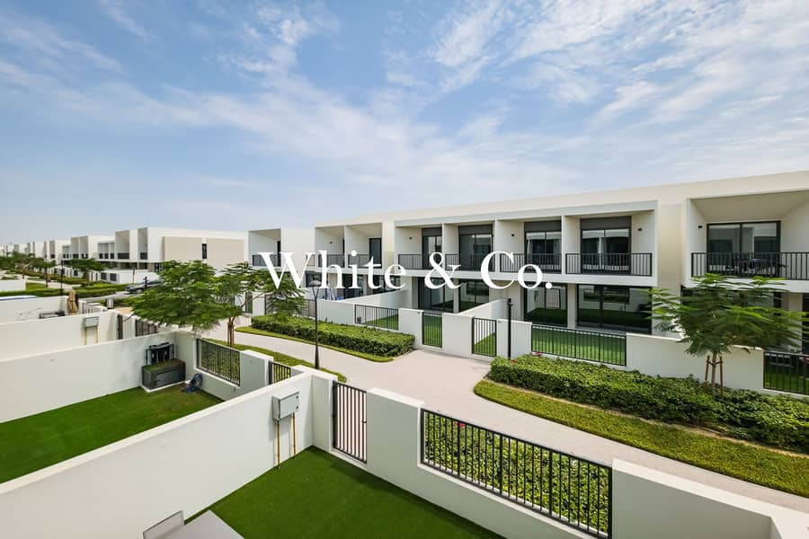 Immaculate | Green Belt | Close to Pool Immaculate | Green Belt | Close to Pool