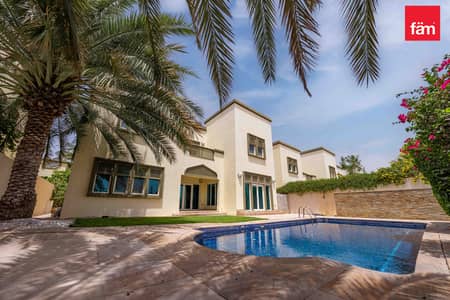 3 Bedroom Villa for Rent in Jumeirah Park, Dubai - Quiet Location | 3 Bedroom + Maid | Private Pool