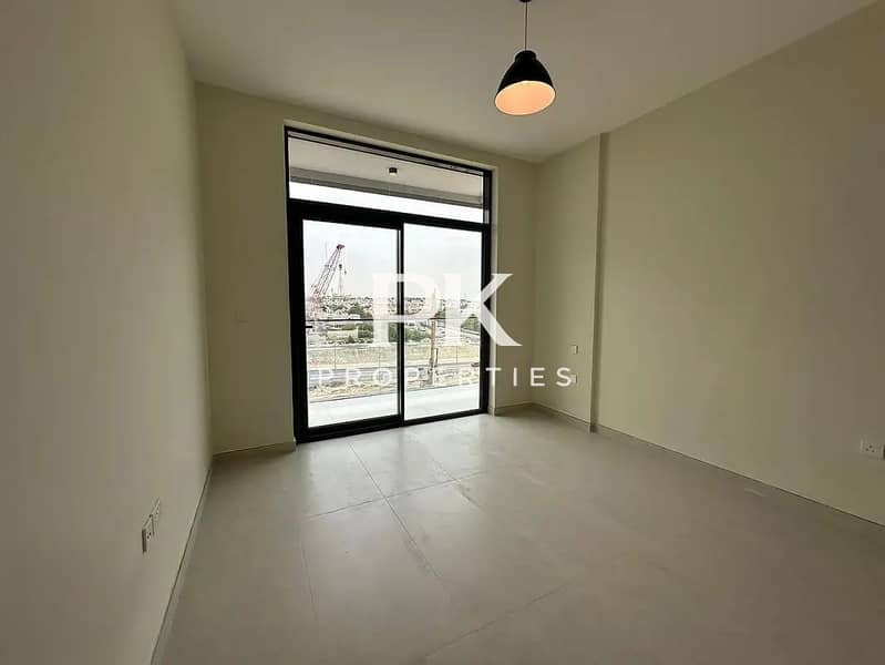 Bright and Spacious | 2BR+Maid | Close to Metro - Image 2
