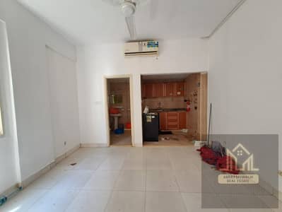 استوديو  للايجار في مويلح، الشارقة - WhatsApp Image 2026-06-01 at 13.05. 26. jpeg