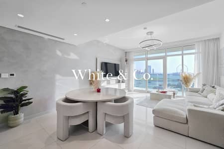 2 Bedroom Apartment for Rent in Dubai Harbour, Dubai - Unfurnished | Palm View | Vacant Soon
