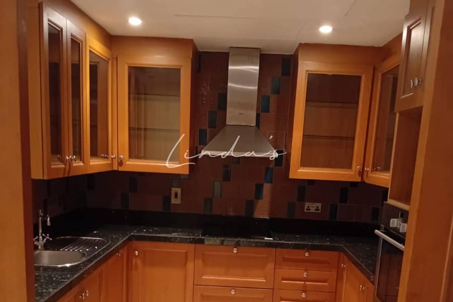 6 images image img