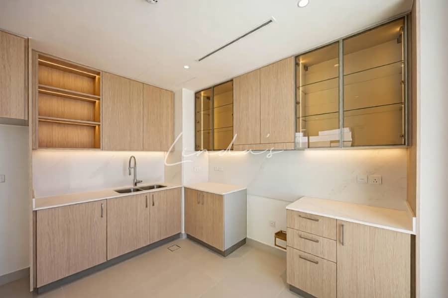 5 images image img