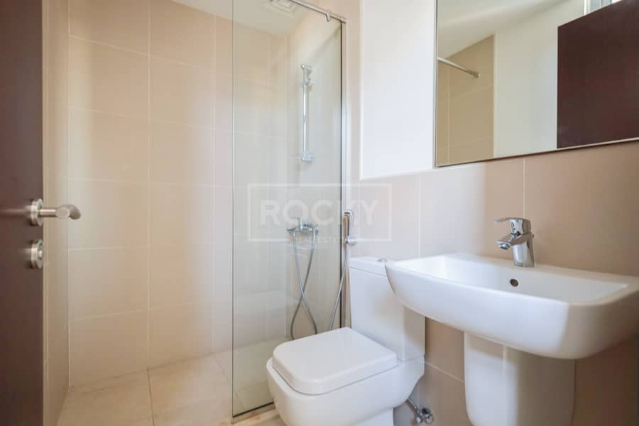 23 API tecom Barsha Heights-7. jpg