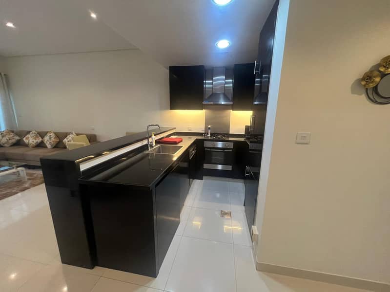 4 KITCHEN-a. jpeg