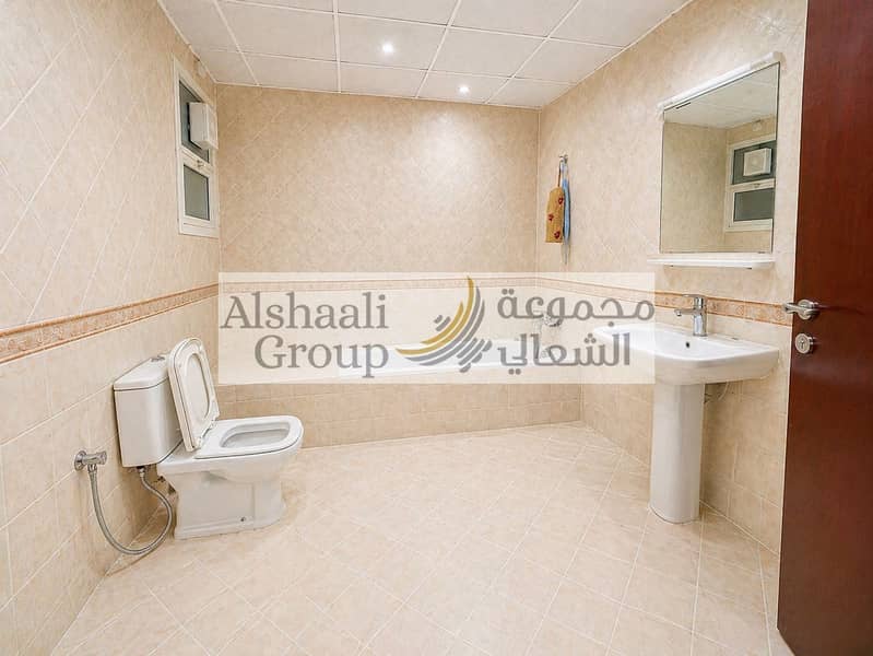 16 washroom  (3). jpeg