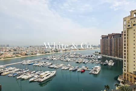 2 Bedroom Apartment for Sale in Palm Jumeirah, Dubai - Vacant | Fully Upgraded | Sea View