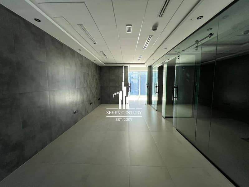 Fully Fitted Office | Vacant | Partial Lake View Fully Fitted Office | Vacant | Partial Lake View