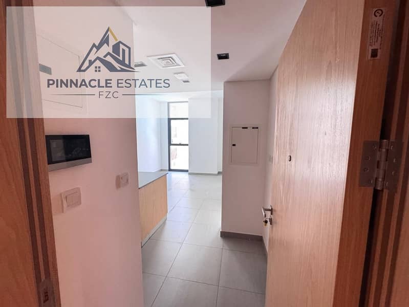 3 1. jpeg