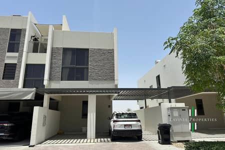 3 Camere Villa in Vendita a DAMAC Hills 2 (Akoya by DAMAC), Dubai - Villa a DAMAC Hills 2 (Akoya by DAMAC)，Claret, 3 camere da letto, 1700000 AED - 15338146