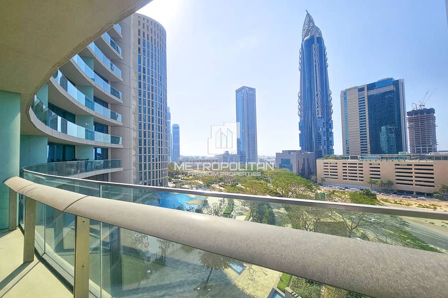 Spacious Layout | Bright Apartment | Low Floor Spacious Layout | Bright Apartment | Low Floor
