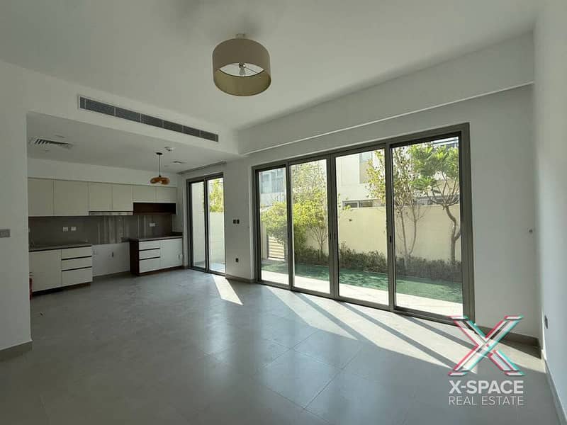 Investor deal | B2B | Family Community Investor deal | B2B | Family Community