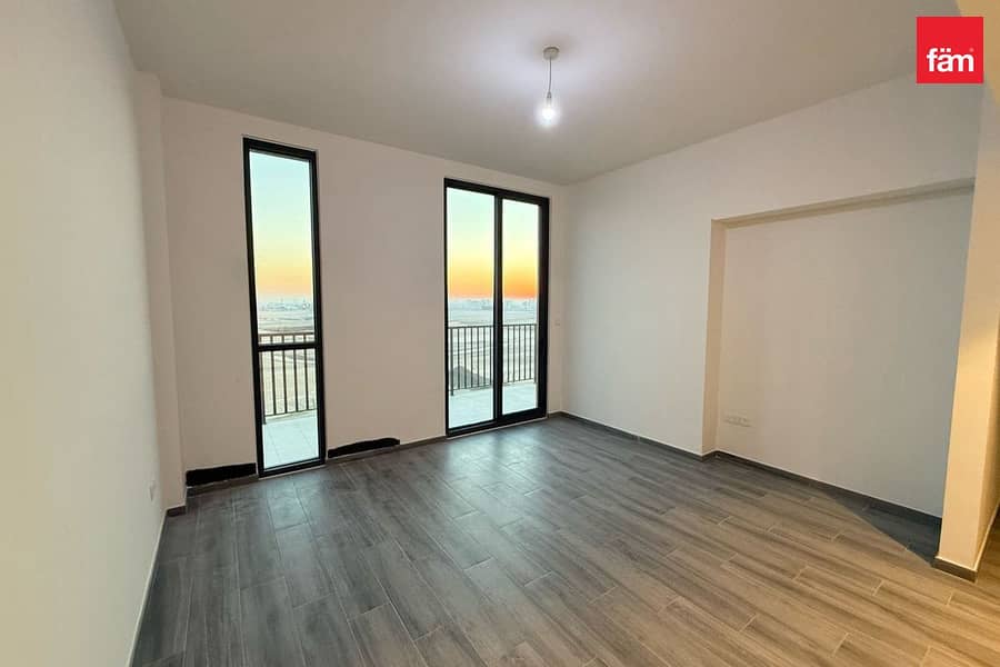 Vacant | Gulf View | Rarest Layout | Spacious Vacant | Gulf View | Rarest Layout | Spacious
