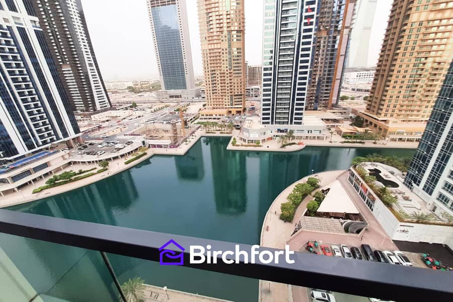 Modern 1 Bed | Lake View | Prime Location Modern 1 Bed | Lake View | Prime Location