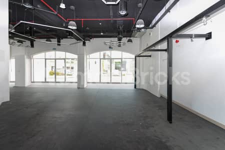 Shop for Rent in Arjan, Dubai - Shell and Core | Ready to Move | Brand New