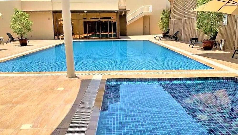 Stunning 3 BR Duplex Apartment in Mussafah Gardens Stunning 3 BR Duplex Apartment in Mussafah Gardens