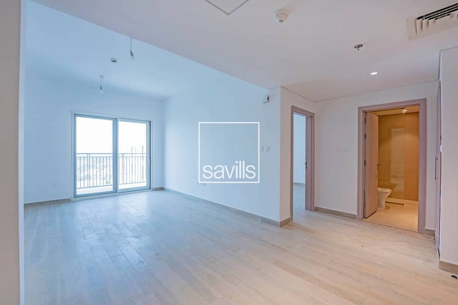 High Floor | Pristine Condition | Warner Bros View High Floor | Pristine Condition | Warner Bros View