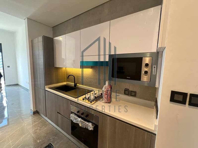 High Floor | COMMUNITY VIEW | Best ROI - Image 2