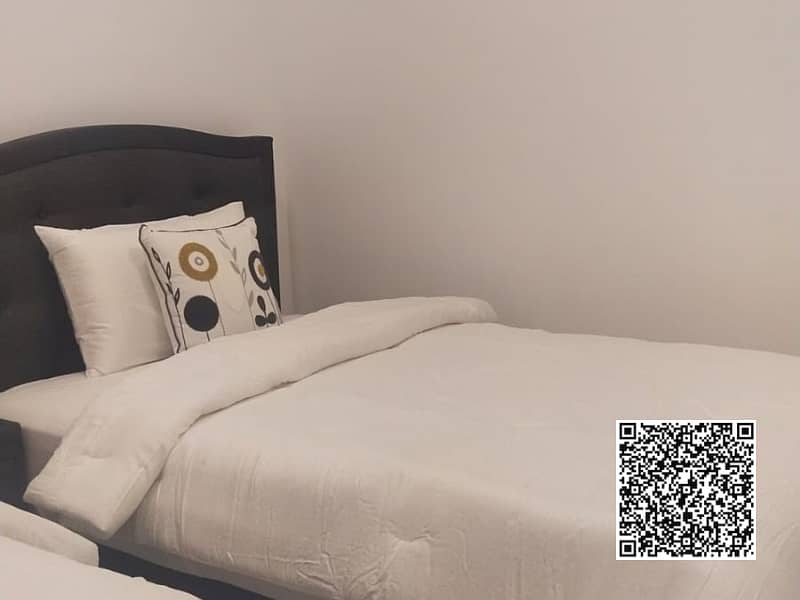 4 New QR - 20. png