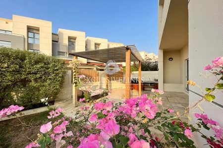1 Bedroom Flat for Sale in Jumeirah Village Circle (JVC), Dubai - Ground Floor | Spacious Garden | Maids