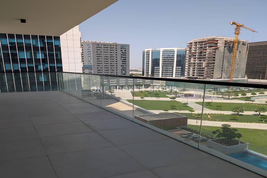 Exclusive | Brand New | Full Park / Burj View - Image 8
