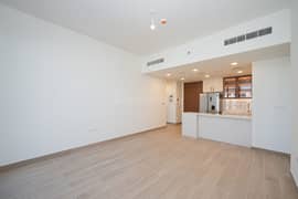 SPACIOUS | COMMUNITY VIEW | READY TO MOVE IN