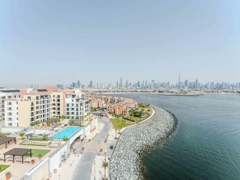 Unobstructed Sea & Skyline Views | Fully Furnished Unobstructed Sea & Skyline Views | Fully Furnished