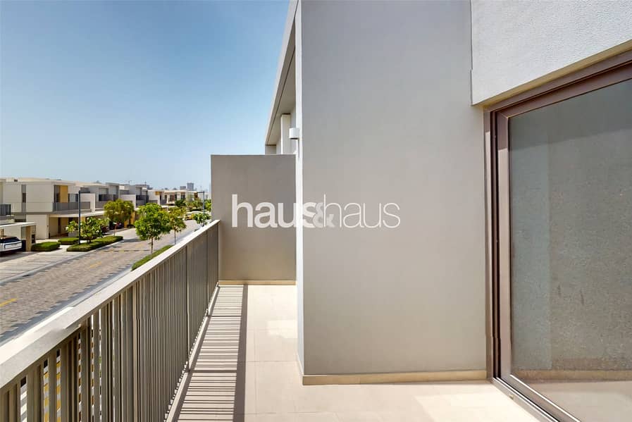 Green Belt Backing | Quiet Location | Landscaped Green Belt Backing | Quiet Location | Landscaped