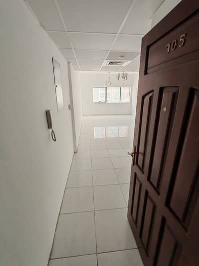 2 Bedroom Flat for Rent in Al Majaz, Sharjah - WhatsApp Image 2026-06-01 at 13.40. 46 (1). jpeg 2 Bedroom Flat for Rent in Al Majaz, Sharjah - WhatsApp Image 2026-06-01 at 13.40. 46 (1). jpeg
