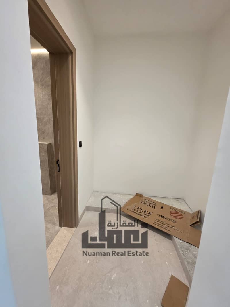 29 756eba9b-90bd-4181-8903-d3605ef1f58a. jpg