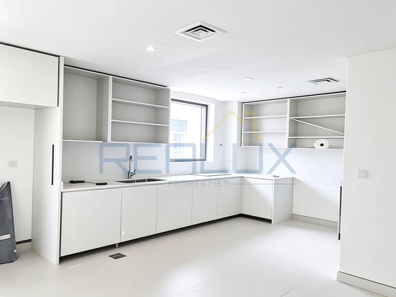 4 copy_44A86F26-FF9A-408A-85D5-D66B25142CAF. jpg