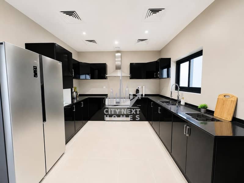 4Bedroom | Hall | Private Garden | Maid Room