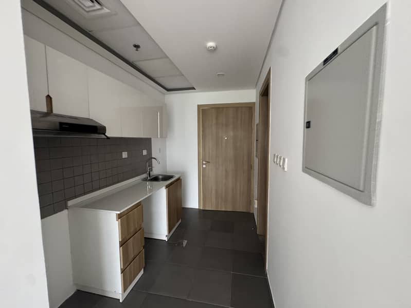 Studio| Ready To Move In | Aed 46k 4 Chqs- Arjan