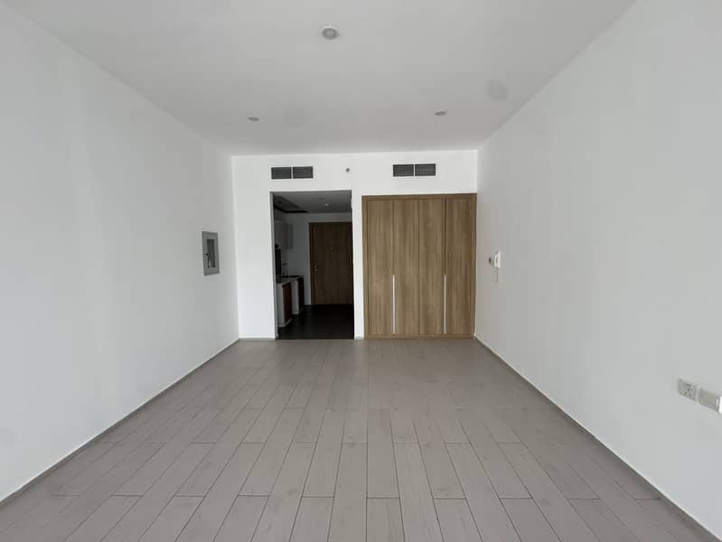 XXL STUDIO | XXL BALCONY | AED 48k | Ready to Move