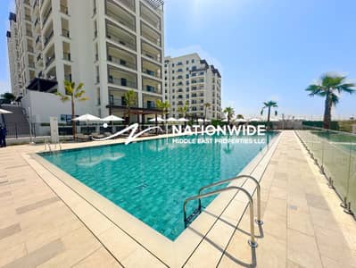 Studio for Rent in Yas Island, Abu Dhabi - Cozy Studio | Furnished | Partial Golf View