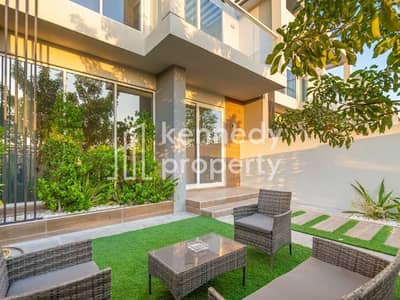 4 Bedroom Villa for Rent in Jumeirah Park, Dubai - 2. Kennedy Property Rentals - Villa Royal Park Jumeirah Park. jpg