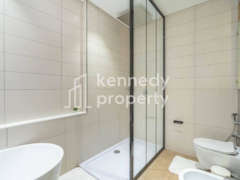 19 34. Kennedy Property Rentals - Villa Royal Park Jumeirah Park. jpg