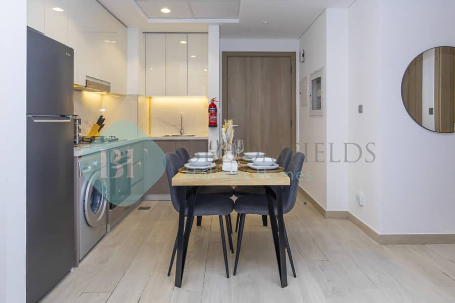 6 Dining - Kitchen. JPG