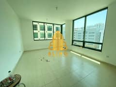 Spacious 1BHK With 2 Bathroom & Maid Room