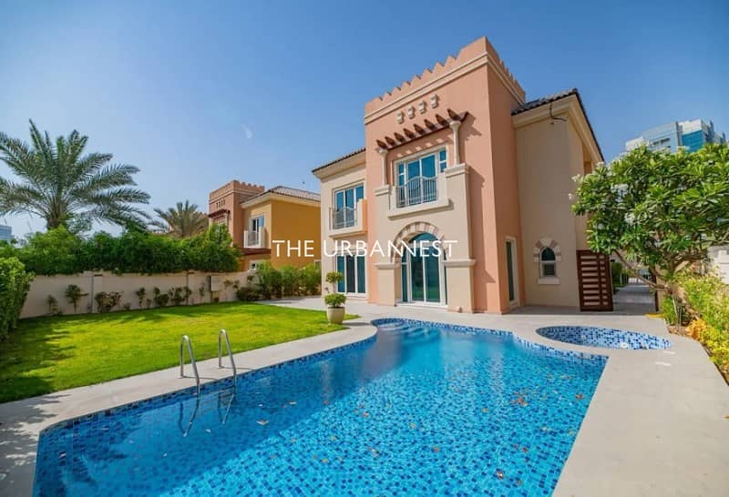 Exclusive | Golf Course Views | Private Pool Exclusive | Golf Course Views | Private Pool