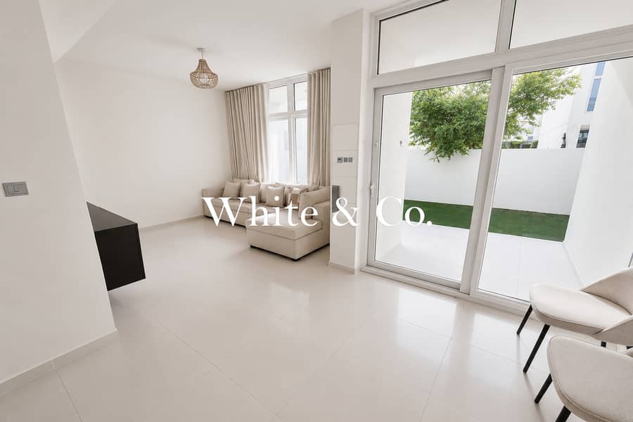 Corner Unit | Landscaped | Renovated 3BR Corner Unit | Landscaped | Renovated 3BR