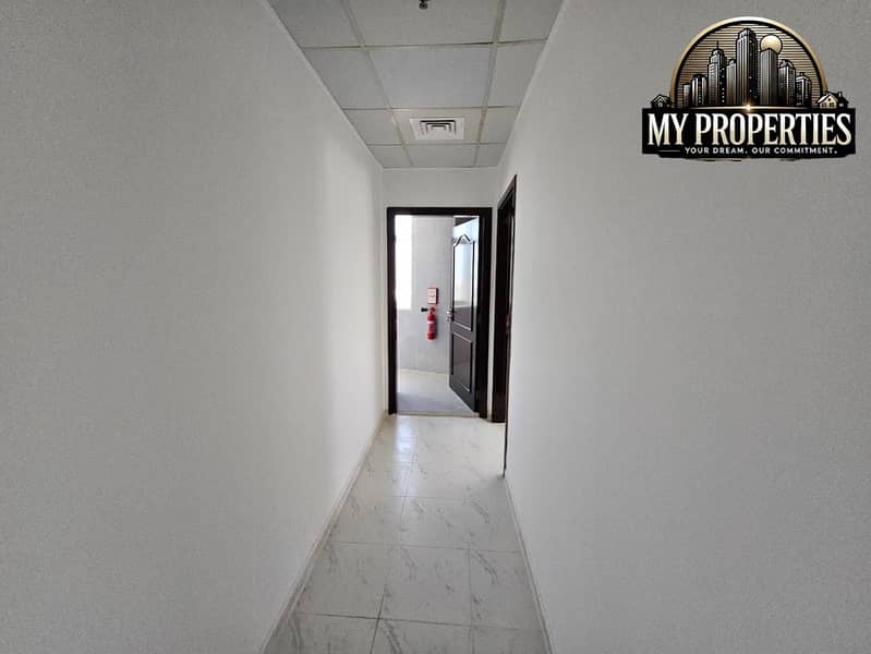 13 84d4dab4-2bd1-45ac-952a-ef1a714b3a1a. jpg