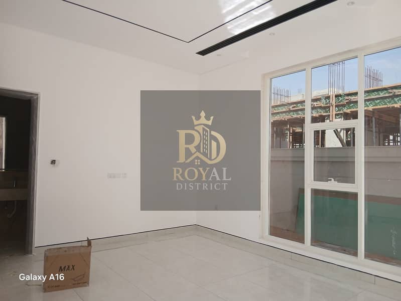 9 06acf561-aa6c-4fb5-a724-f35d1e0c263c. jpg