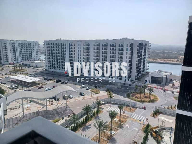Corner|3BR+M |Balcony|Partial Canal View |Spacious Corner|3BR+M |Balcony|Partial Canal View |Spacious