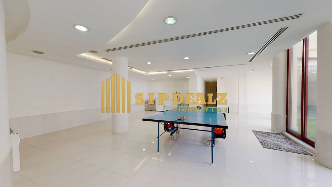 31 Villa-E50-Emirates-Hills-07262022_091414. jpg