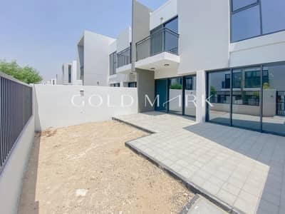 4 Bedroom Townhouse for Rent in Dubailand, Dubai - Ready To Move | Single Row | Close To Amenities