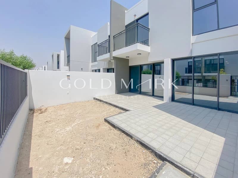 Ready To Move | Single Row | Close To Amenities Ready To Move | Single Row | Close To Amenities