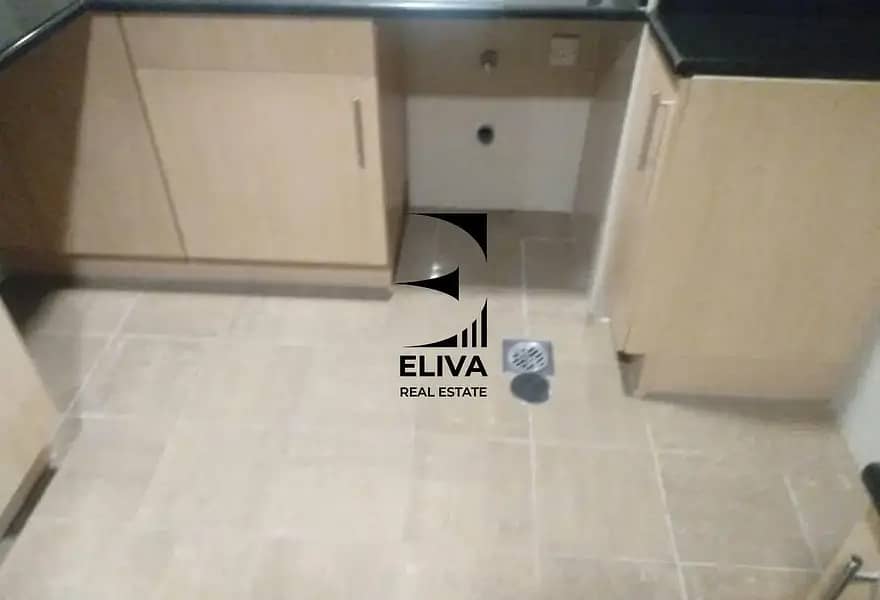 8 835194621-800x600. webp