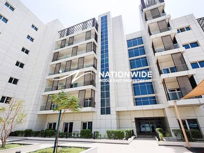 3 Bedroom Flat for Rent in Masdar City, Abu Dhabi - Elegant 3BR+M|2 Balcony|Stylish Layout|Prime Area