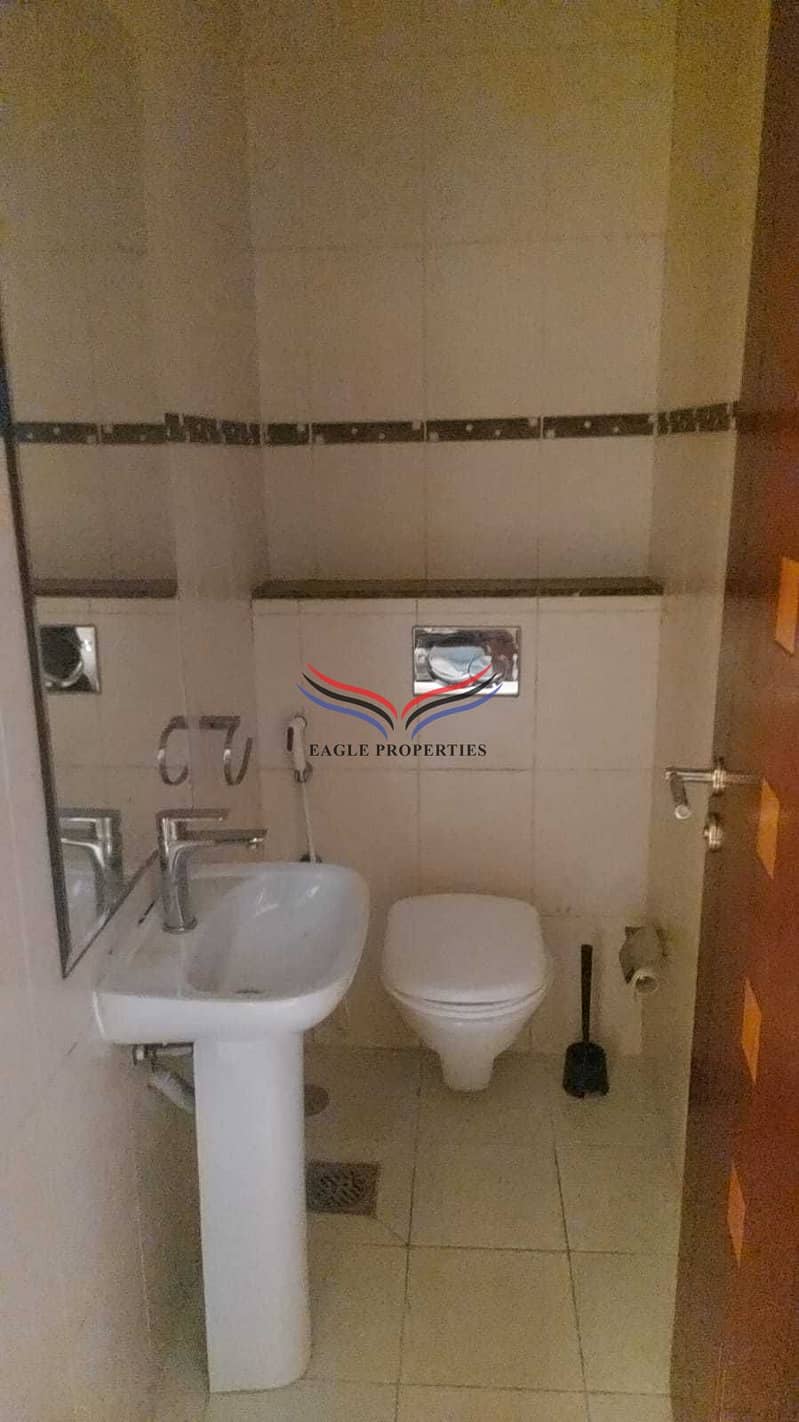 8 FVC1eDQ9kri0IiBWmP55HK1ewTXbfo1eLTtb3uAK. jpg